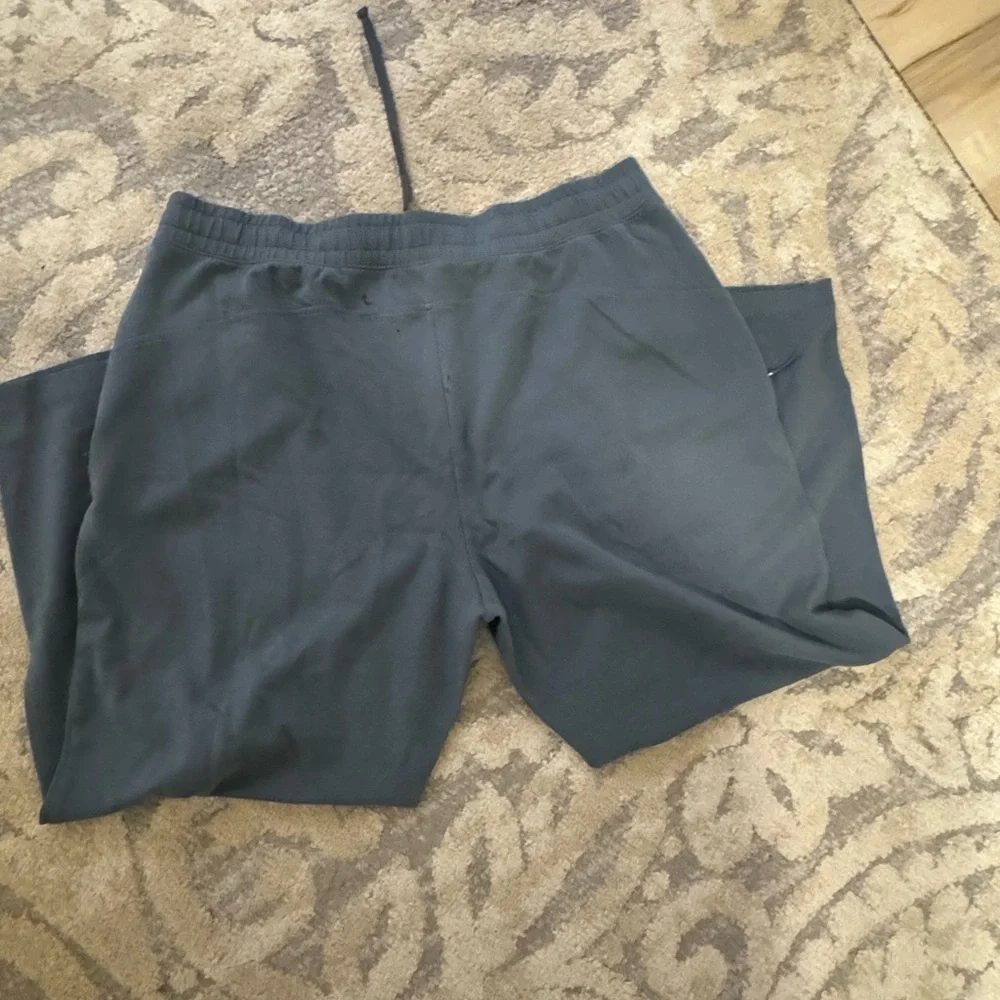 Plus size old navy sweat pants - Picture 3 of 3